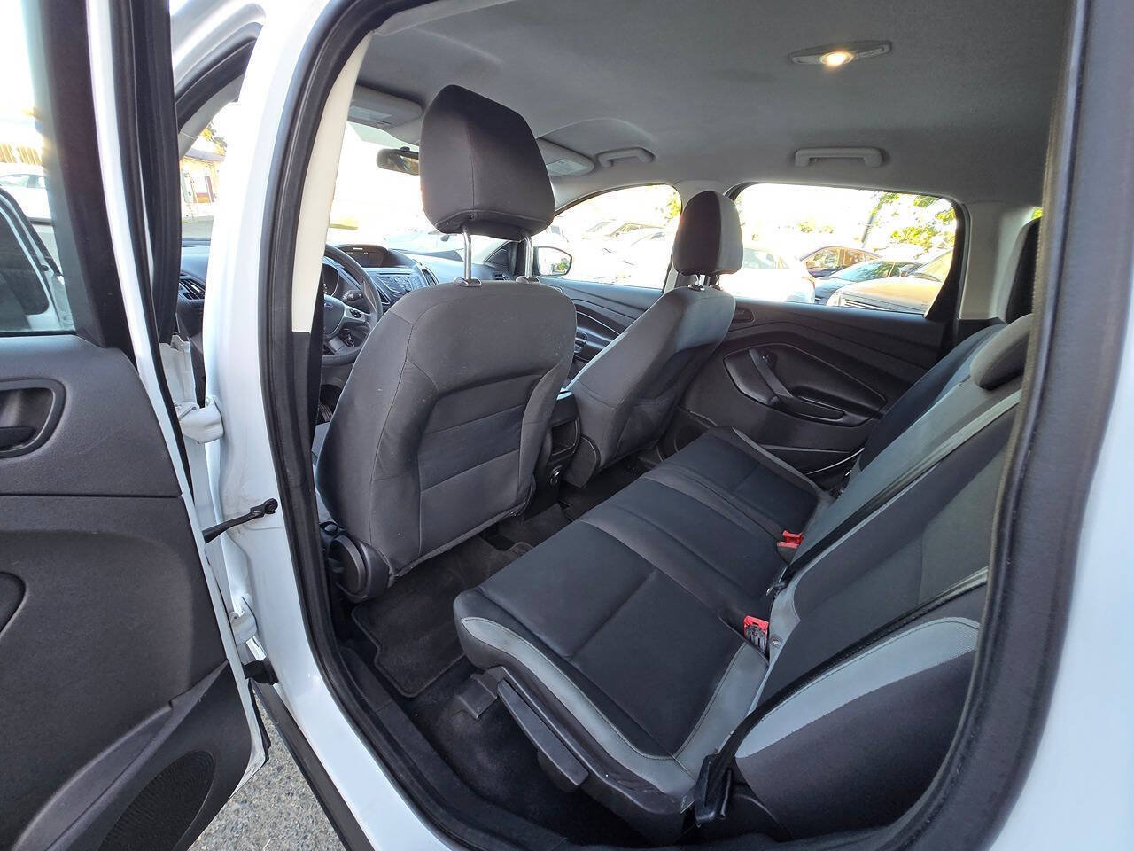 Used 2015 Ford Escape S FWD image 24