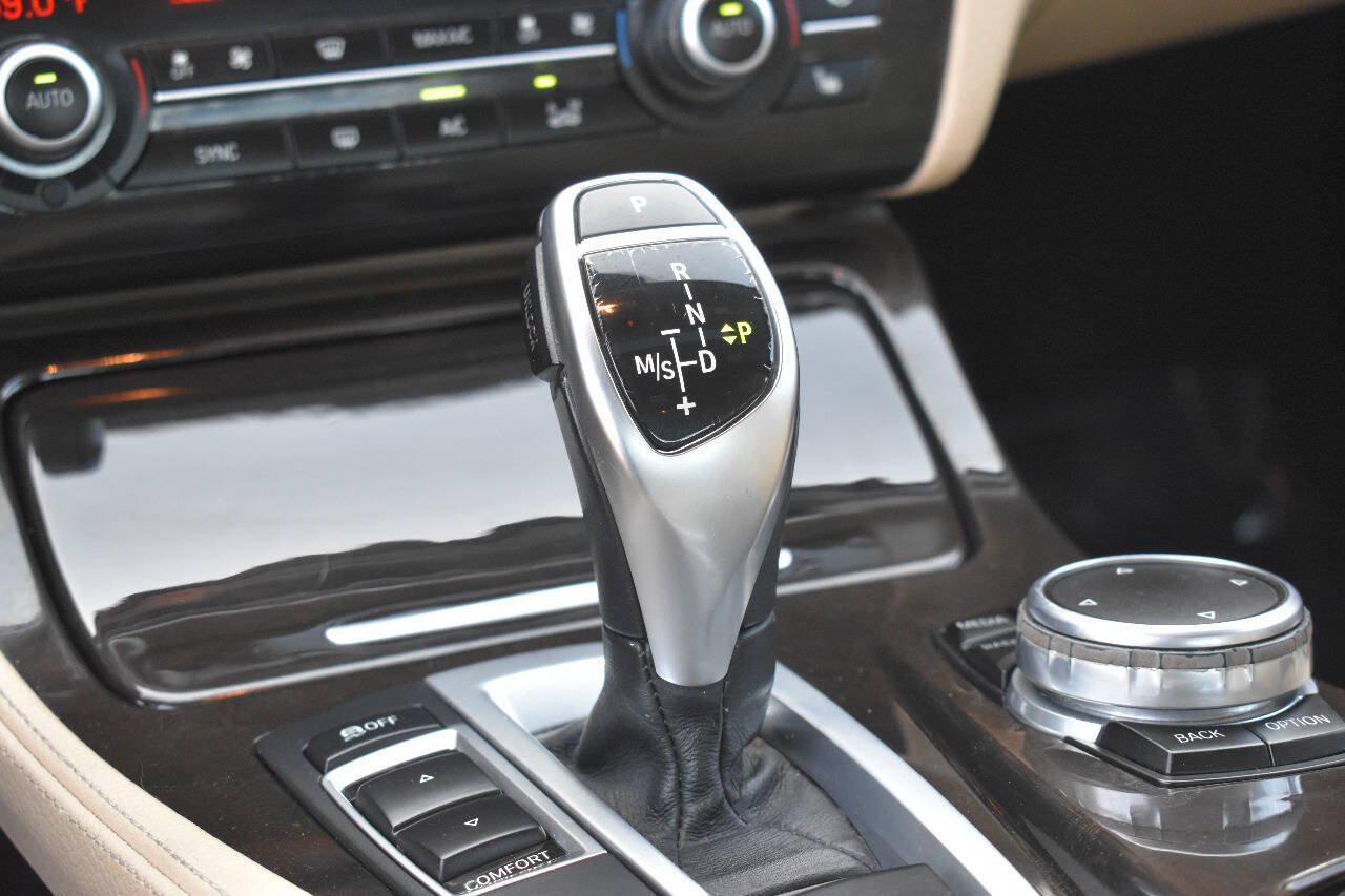 Used 2016 BMW 535i xDrive Sedan AWD/4WD image 34
