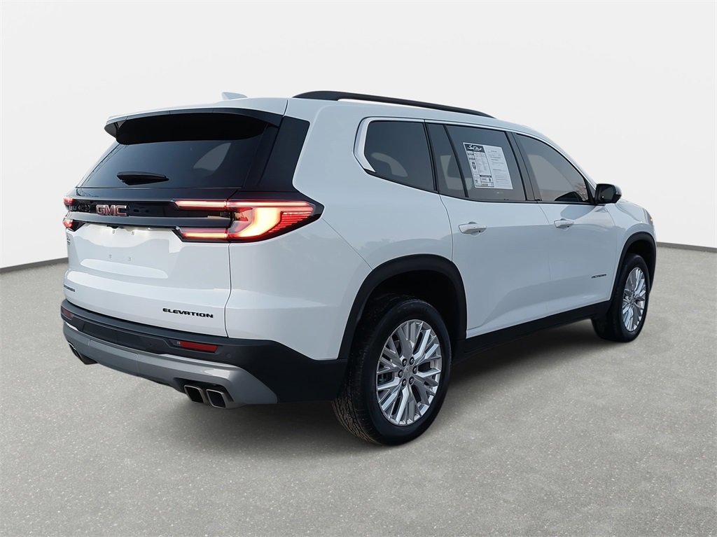 Used 2024 GMC Acadia Elevation image 5