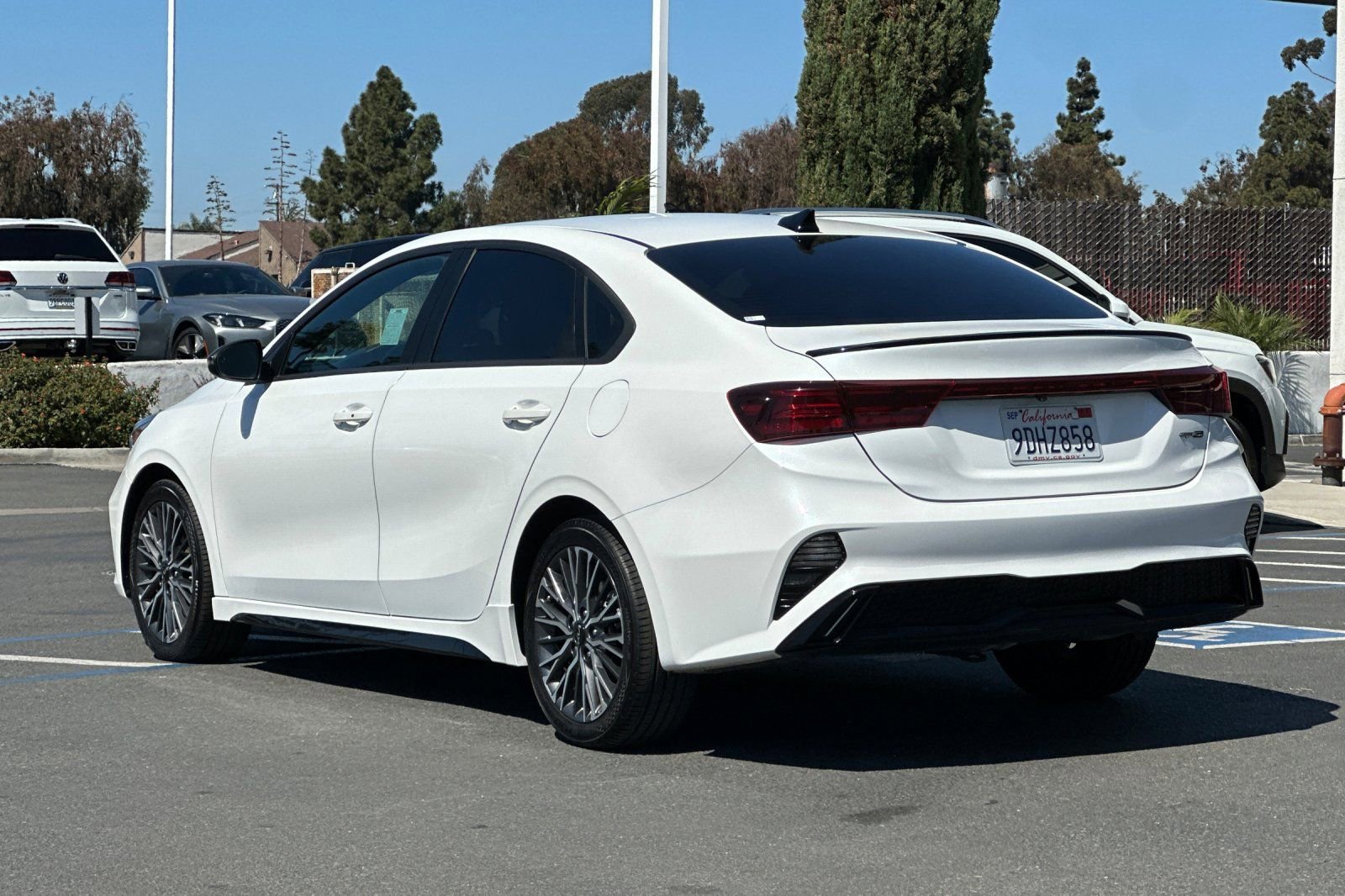 Used 2023 Kia Forte GT-Line w/ GT-Line Premium Package FWD image 6