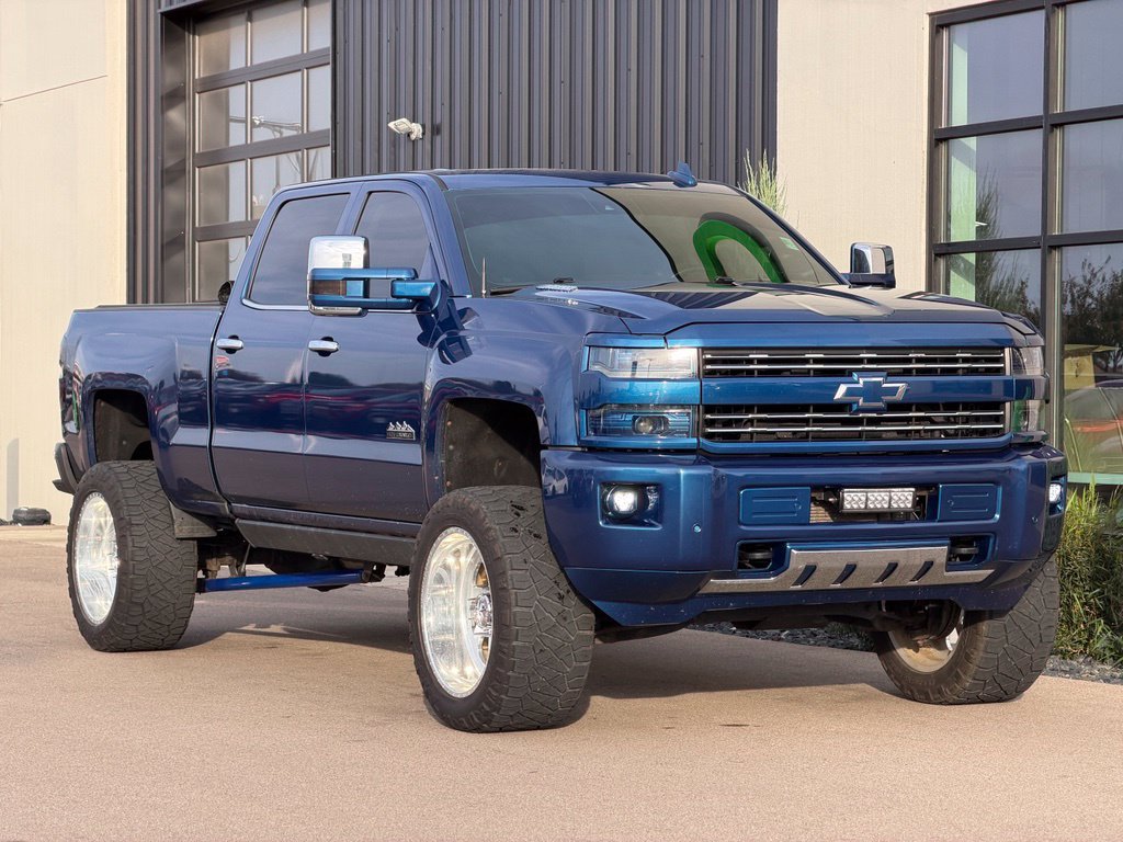 Used 2015 Chevrolet Silverado 2500 High Country w/ Duramax Plus Package AWD/4WD image 5