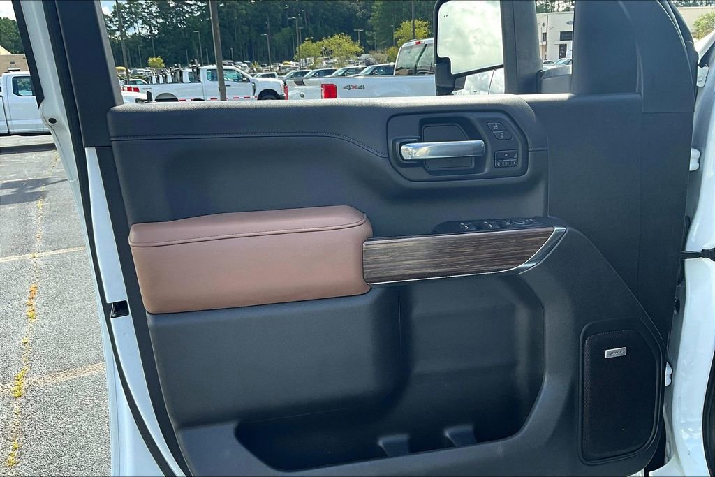 Used 2022 Chevrolet Silverado 2500 High Country image 23