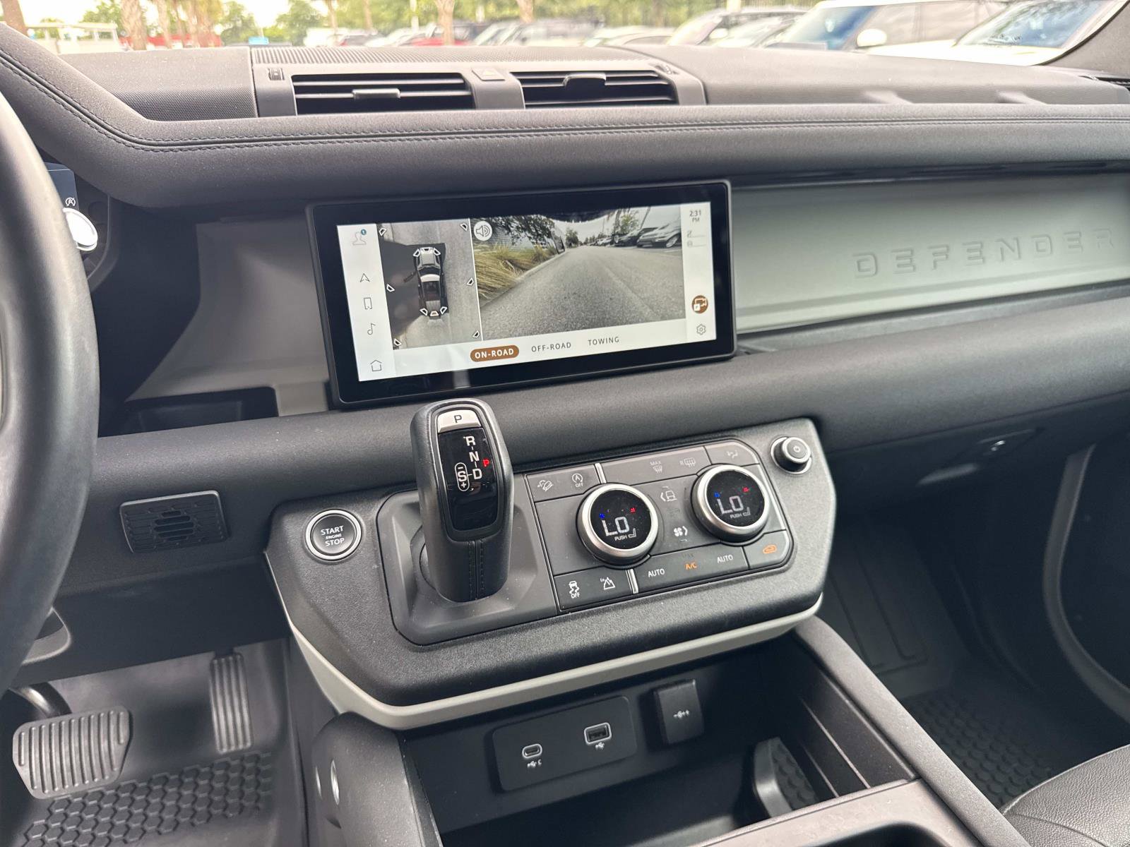 Used 2022 Land Rover Defender 110 S AWD/4WD image 25