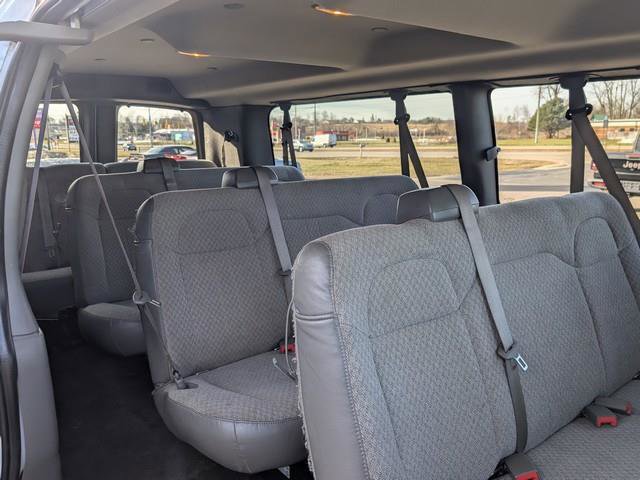 Used 2018 Chevrolet Express 3500 LT w/ LT Preferred Equipment Group image 16
