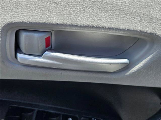 Used 2021 Toyota Corolla LE FWD image 9