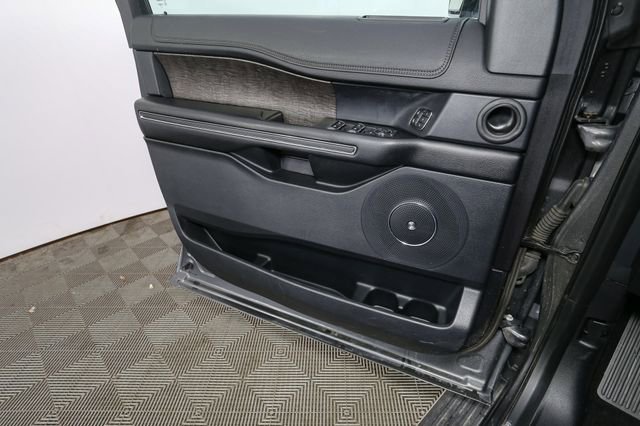 Used 2019 Ford Expedition Max Limited AWD/4WD image 37