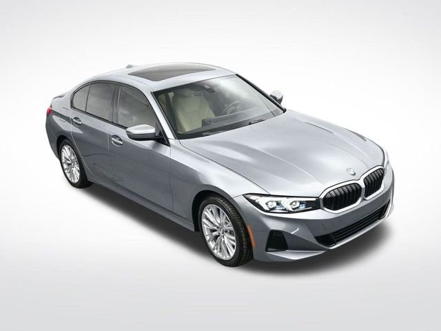 Used 2023 BMW 330i Sedan w/ Driving Assistance Package image 23
