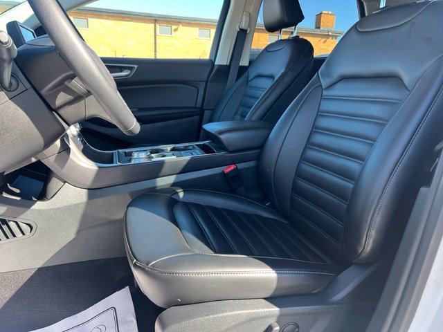 Certified 2024 Ford Edge SEL w/ Convenience Package AWD/4WD image 16