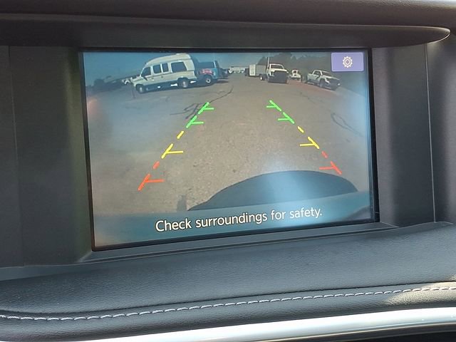 Used 2018 INFINITI QX30 Premium w/ Navigation Package FWD image 14