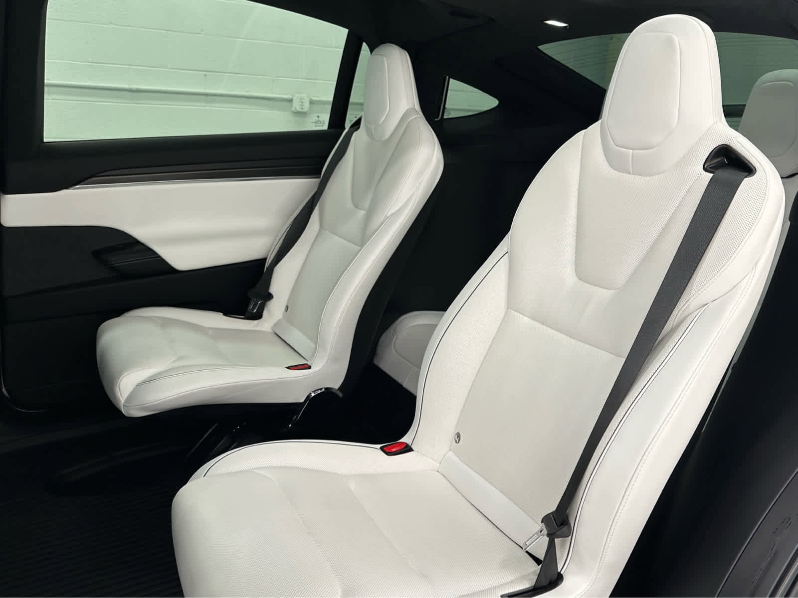 Used 2022 Tesla Model X Plaid AWD/4WD image 16