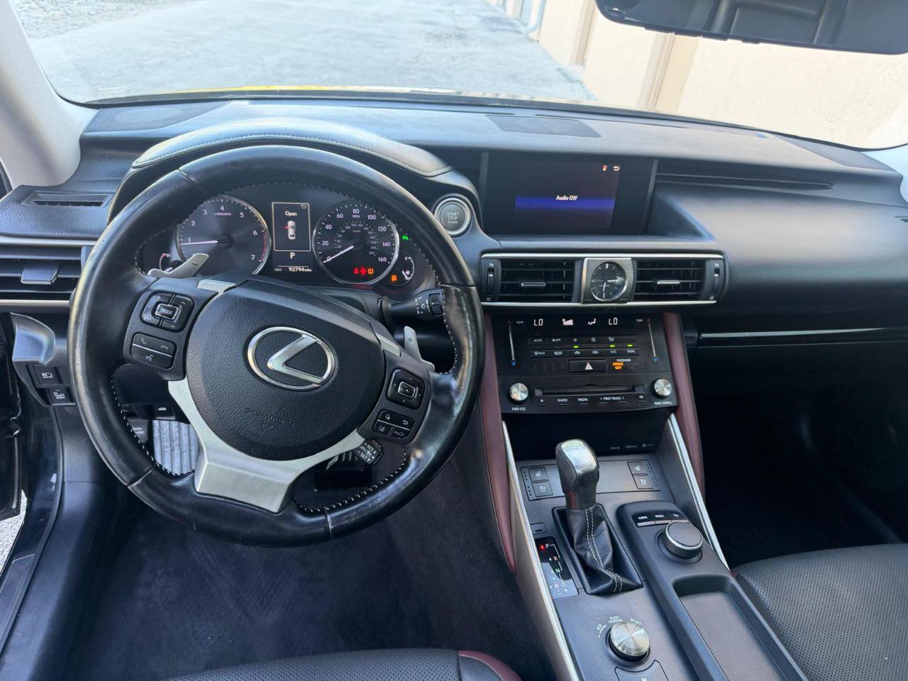 Used 2017 Lexus IS 200t w/ Premium Package RWD image 13