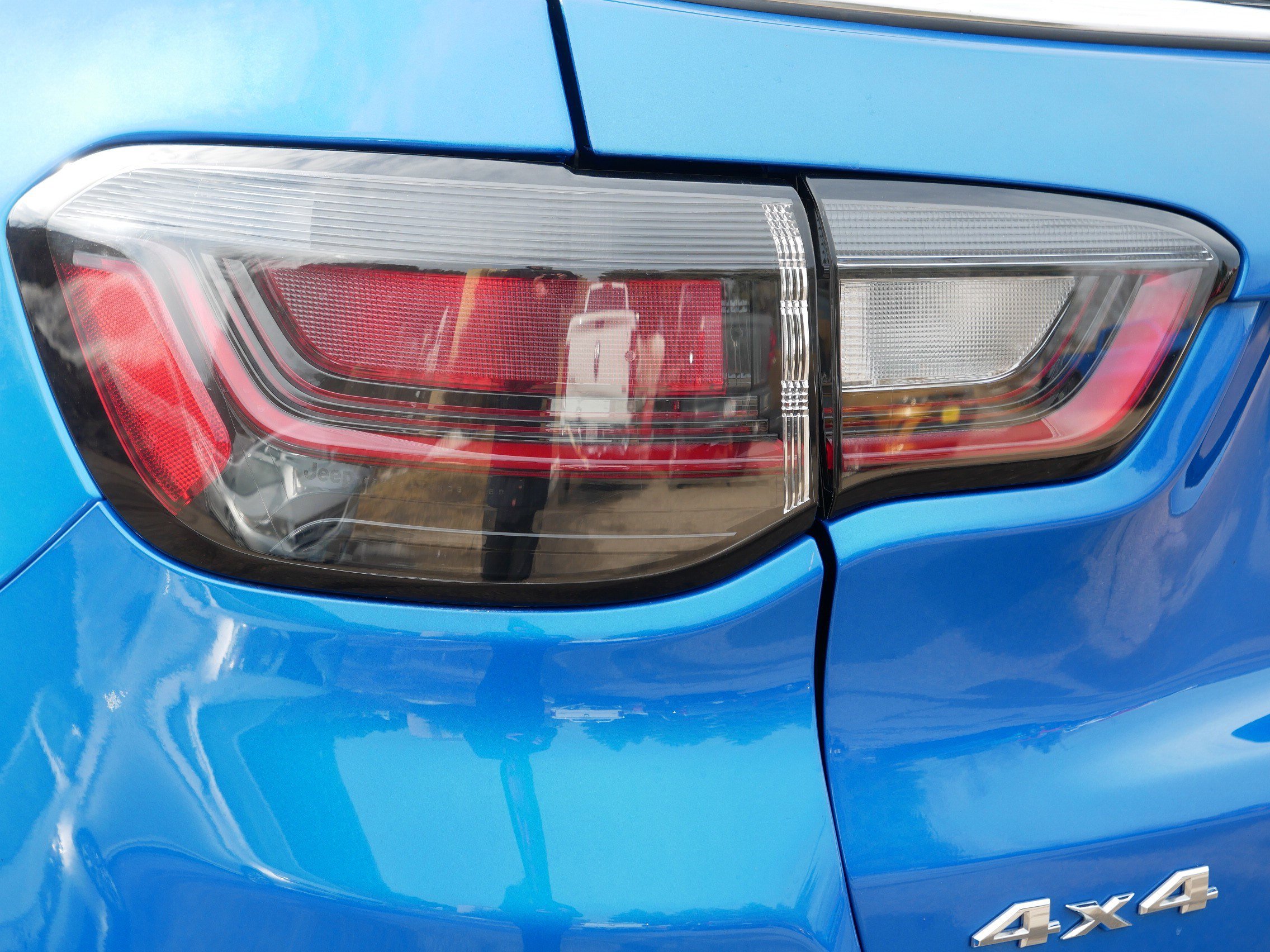 Used 2024 Jeep Compass Limited w/ Elite Group image 17