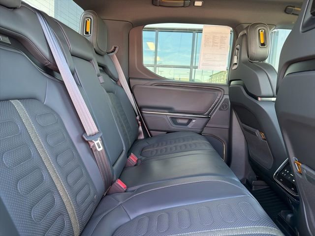 Used 2025 Rivian R1T Adventure image 13