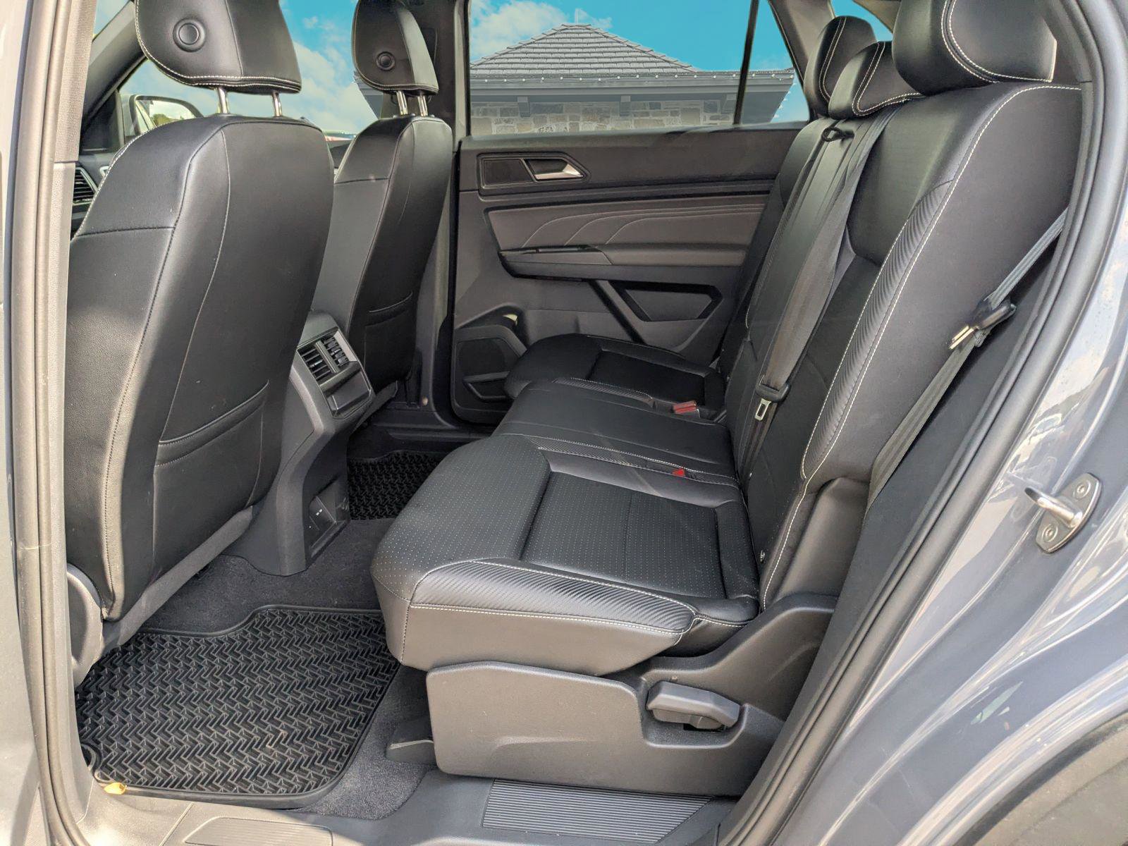 Used 2023 Volkswagen Atlas Cross Sport SEL image 15