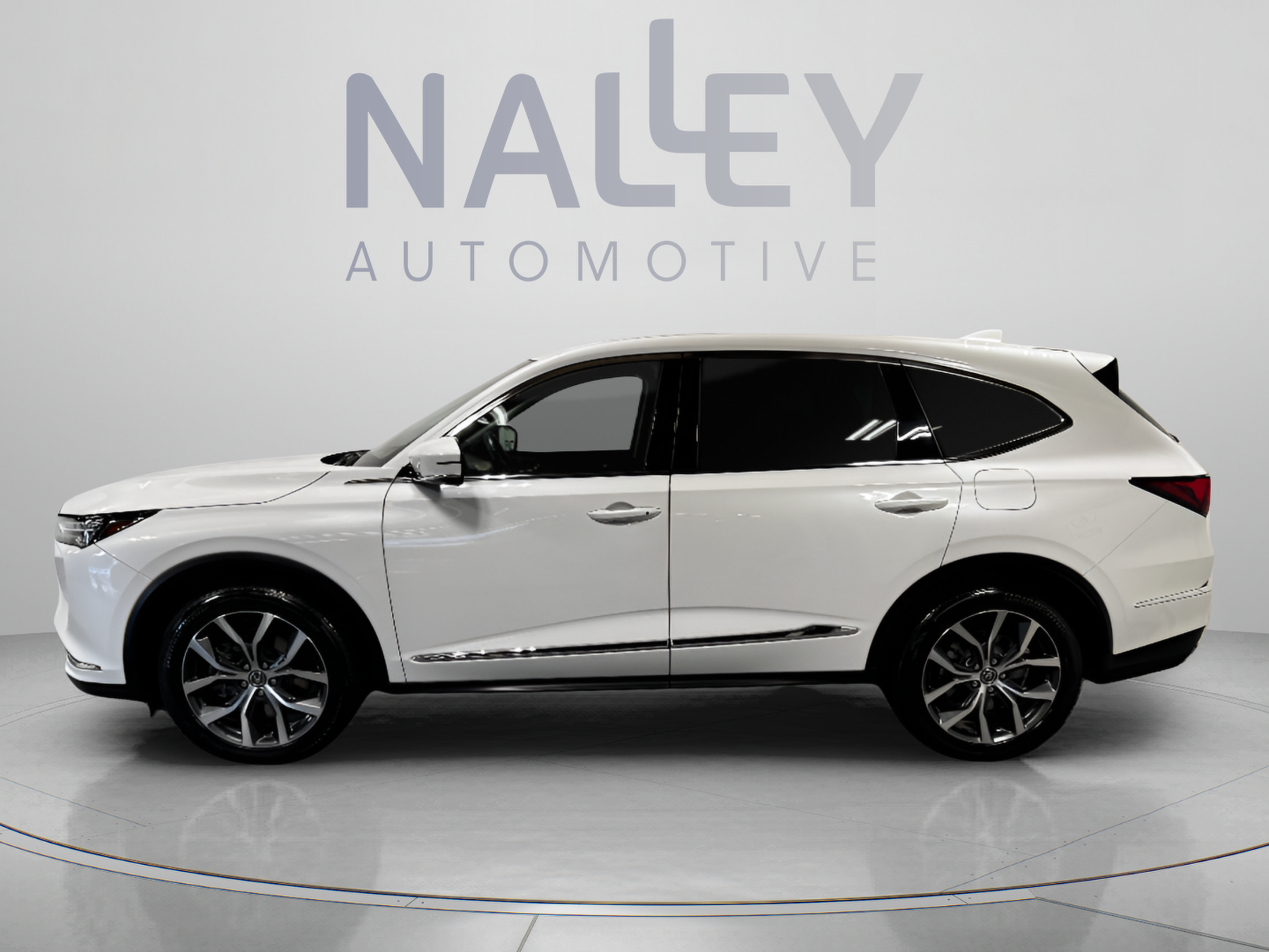 Certified 2023 Acura MDX w/ Technology Package AWD/4WD image 2