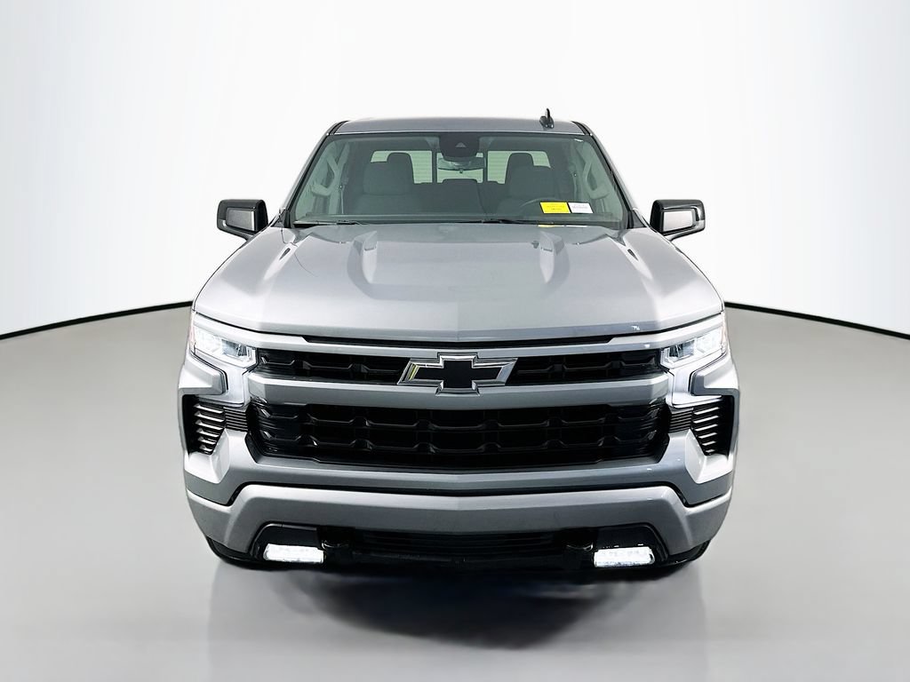 Used 2024 Chevrolet Silverado 1500 RST w/ Convenience Package II AWD/4WD image 2