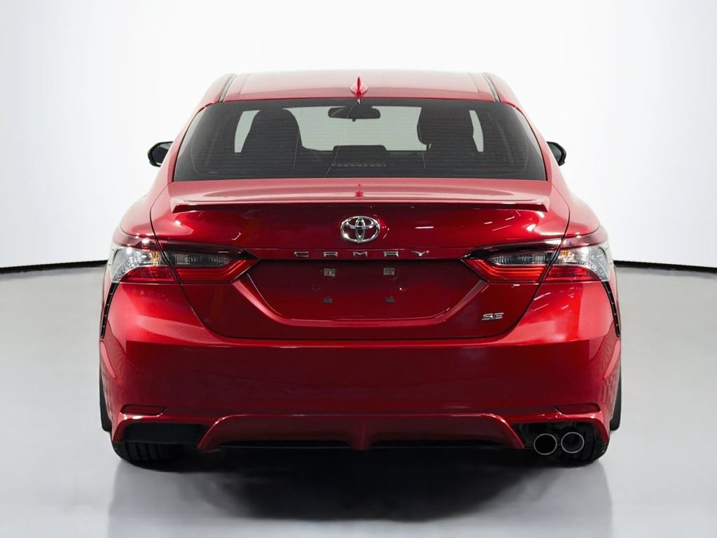 Used 2023 Toyota Camry SE FWD image 6
