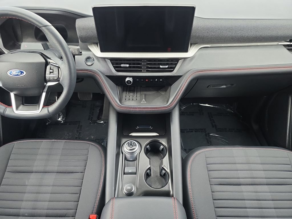 Used 2025 Ford Explorer ST-Line w/ Premium Package image 13