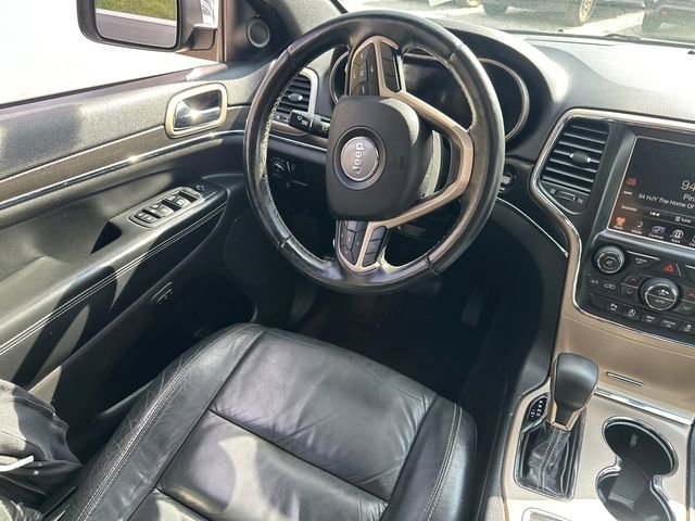 Used 2017 Jeep Grand Cherokee Limited AWD/4WD image 24