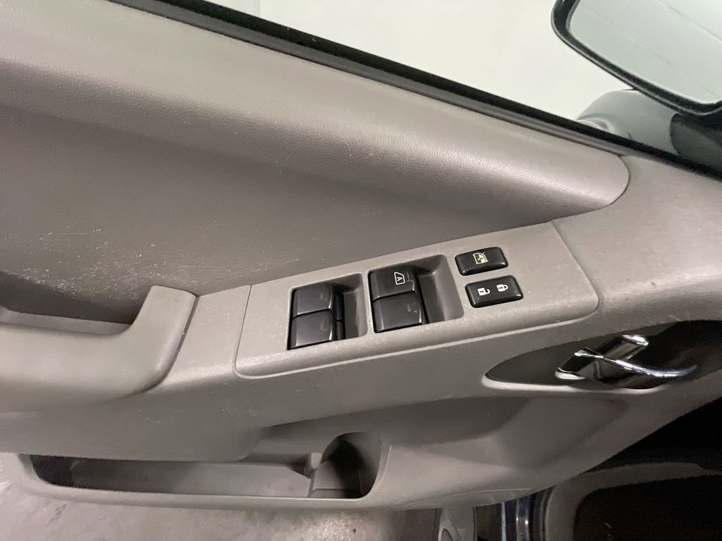 Used 2015 Nissan Frontier SV w/ SV Value Truck Package image 20