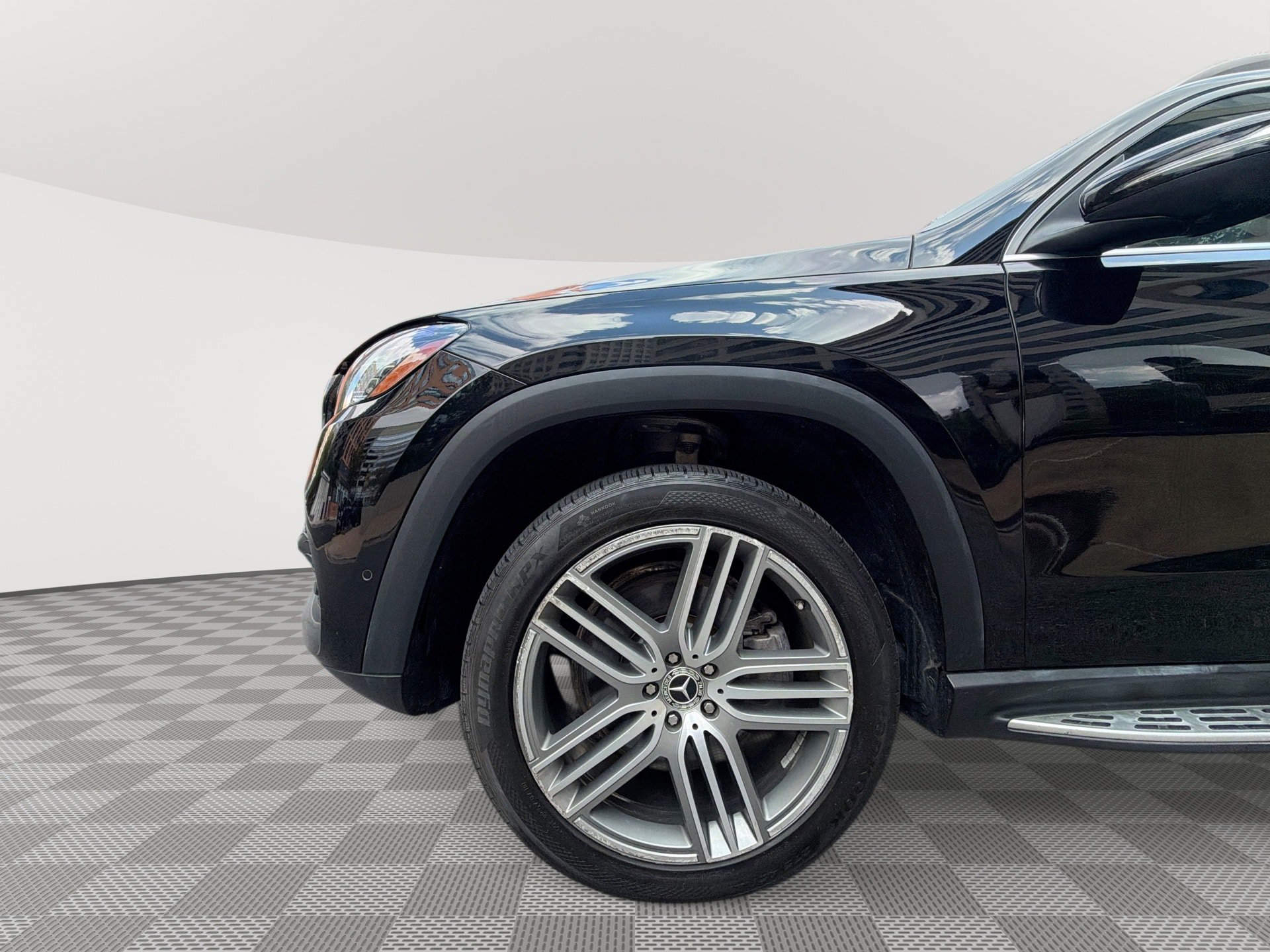 Used 2020 Mercedes-Benz GLS 450 4MATIC image 19