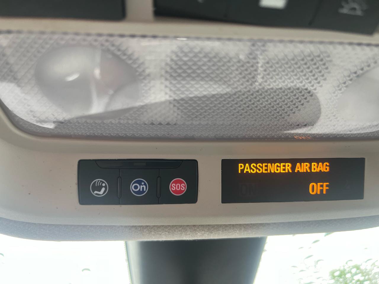 Used 2018 Chevrolet Cruze LT w/ Convenience Package FWD image 22