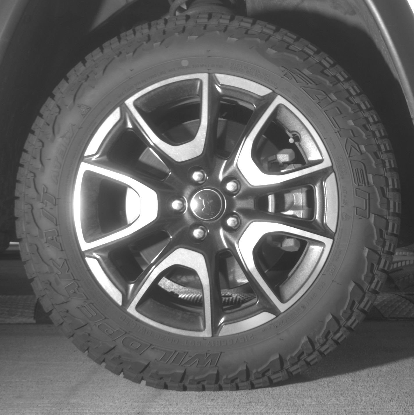 Used 2025 Jeep Compass Trailhawk image 13