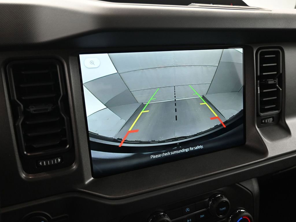 New 2025 Ford Bronco Base image 14