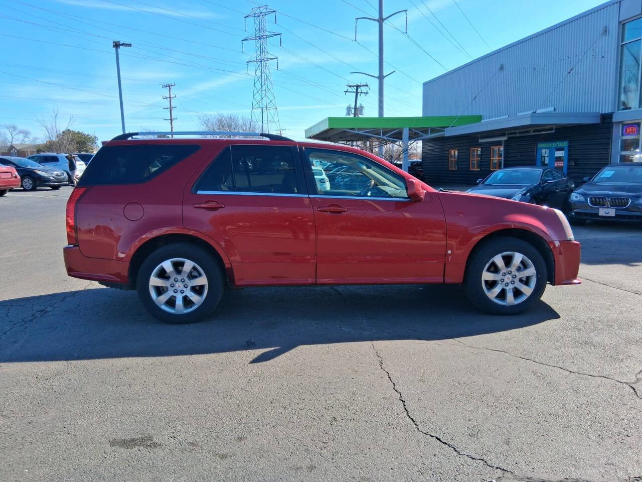Used 2008 Cadillac SRX AWD w/ Utility Package image 4
