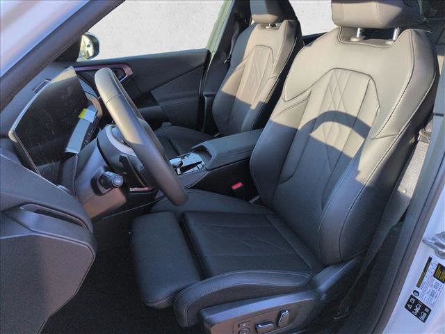 Used 2025 BMW X3 xDrive30i w/ Convenience Package image 15