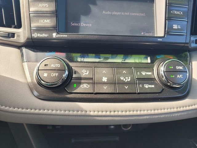 Used 2014 Toyota RAV4 XLE AWD/4WD image 25