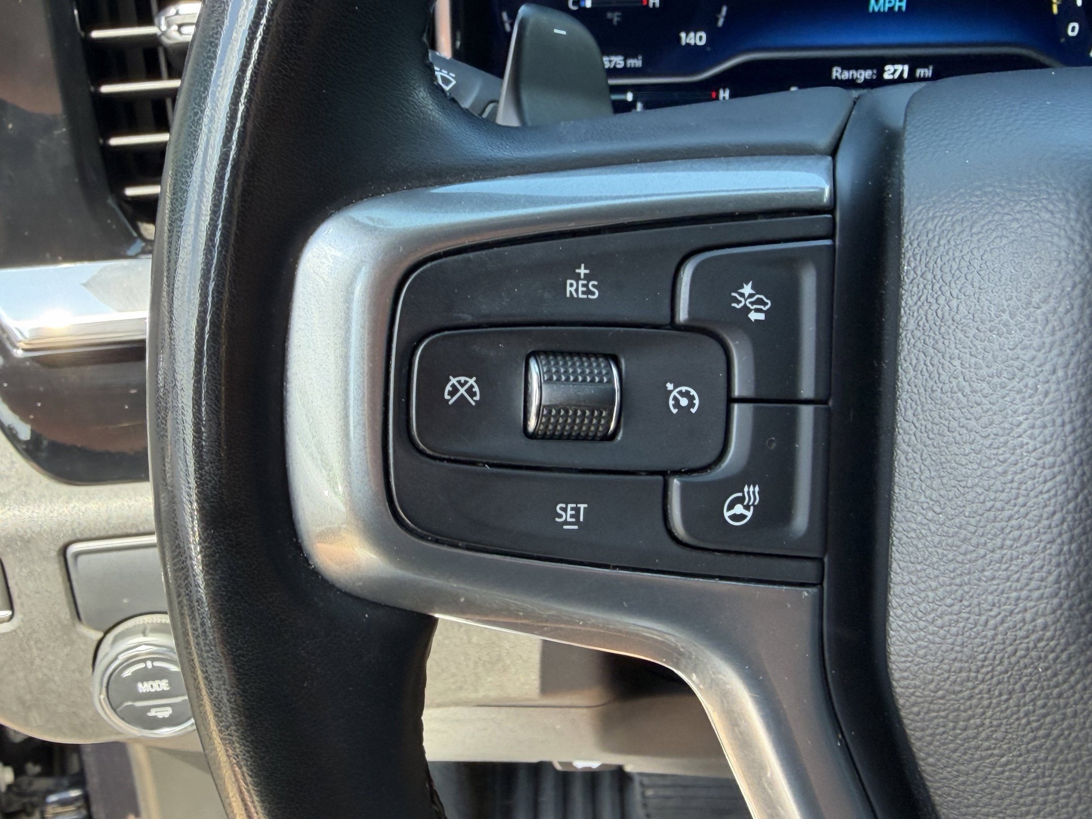 Used 2023 Chevrolet Silverado 1500 LTZ w/ LTZ Convenience Package II RWD image 15