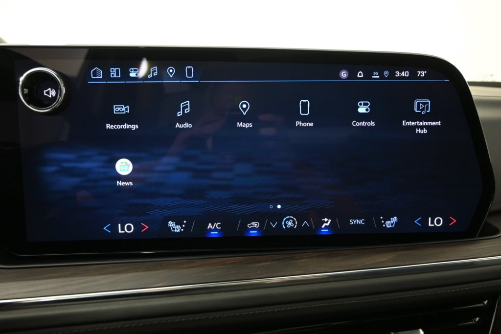 New 2026 Chevrolet Suburban Z71 w/ Z71 Off-Road Package image 32