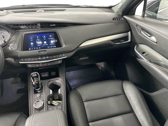 Used 2023 Cadillac XT4 Premium Luxury w/ Sun And Sound Package AWD/4WD image 28