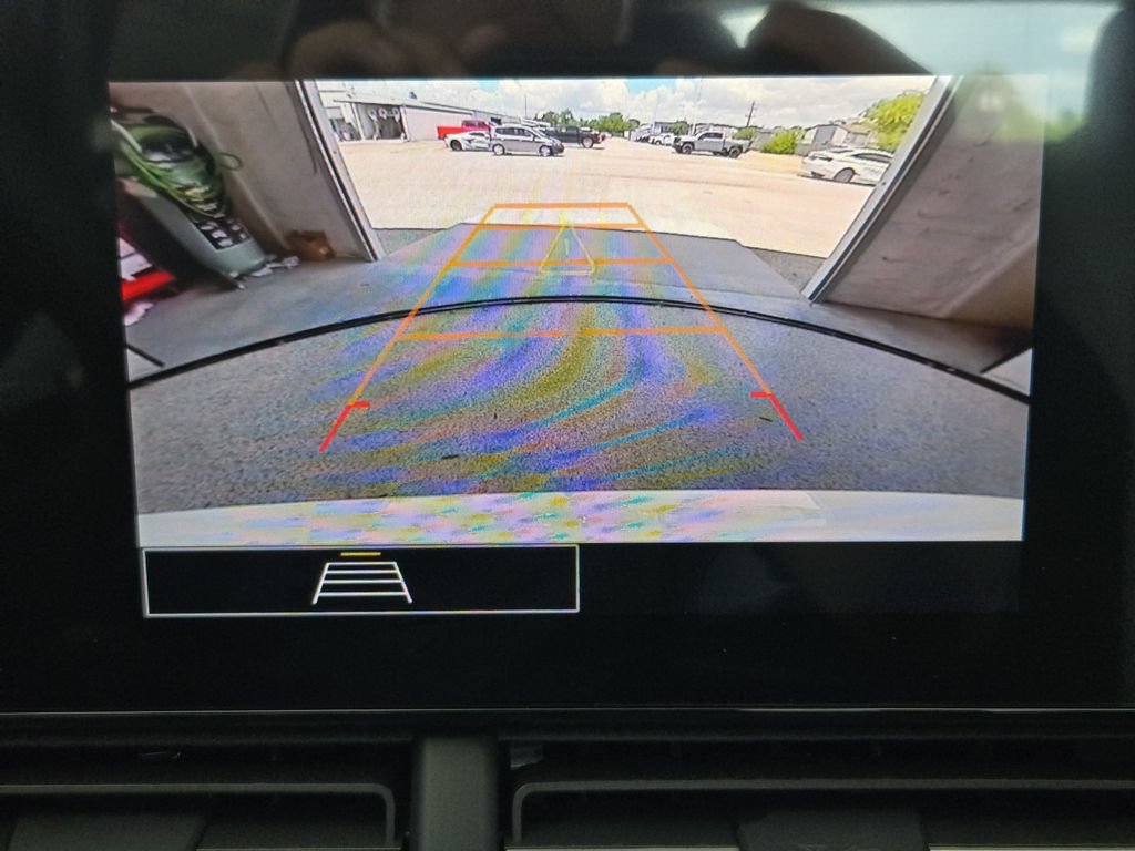 New 2026 Chevrolet Trax LS w/ LS Convenience Package FWD image 19