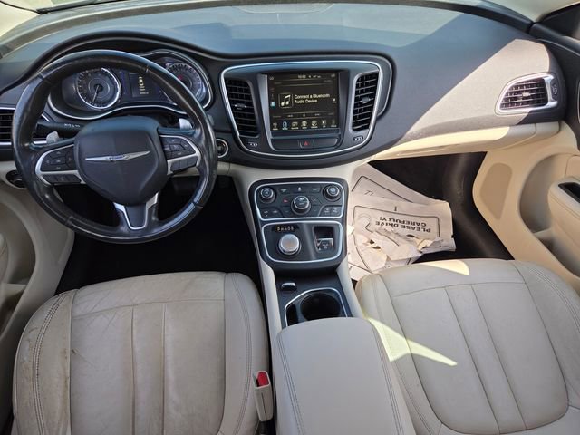 Used 2017 Chrysler 200 Limited Platinum w/ Comfort & Convenience Group image 9