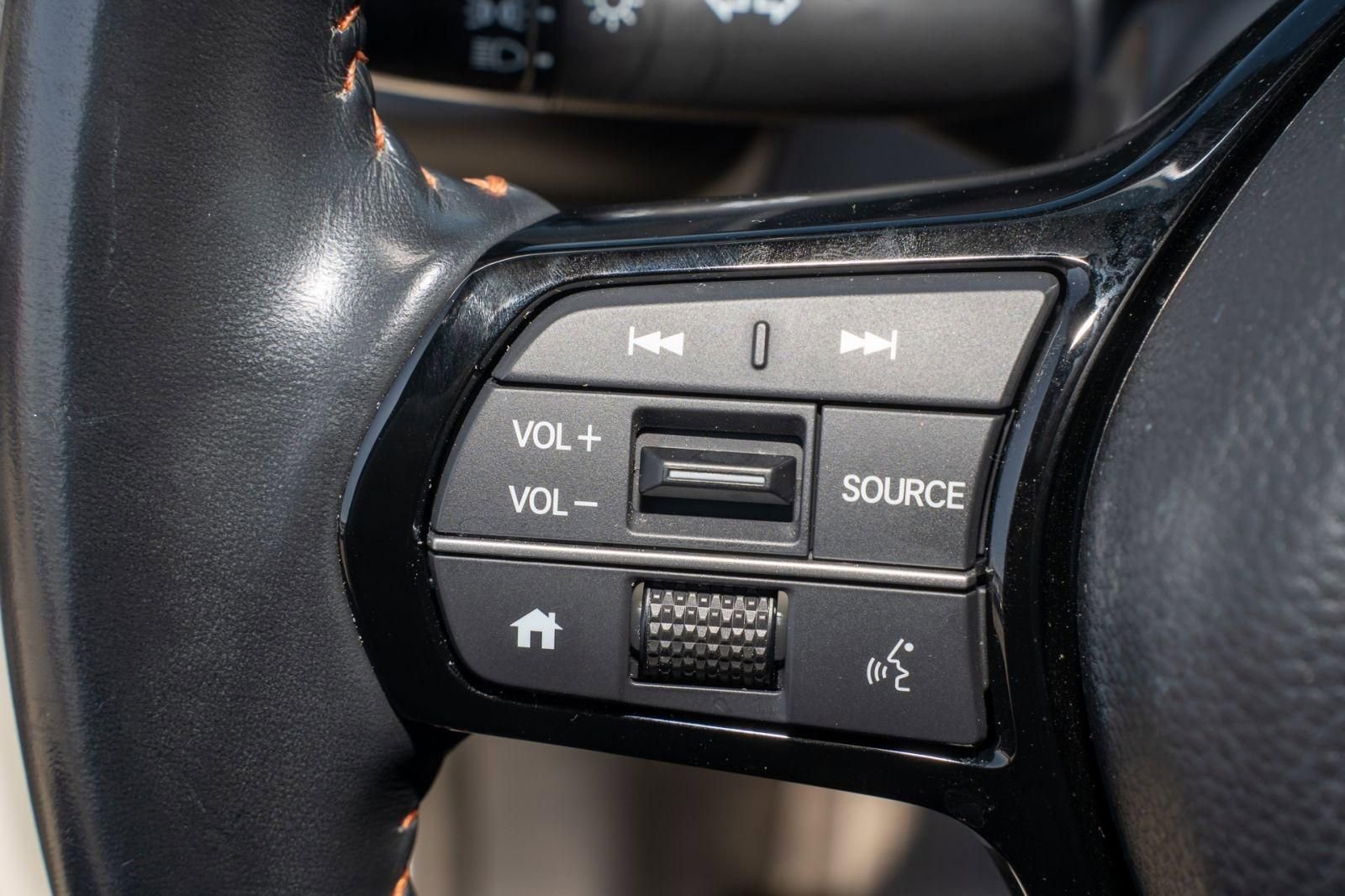 Certified 2024 Honda HR-V Sport image 31