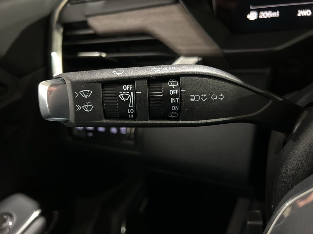 New 2026 GMC Acadia Denali w/ Super Cruise Package image 25