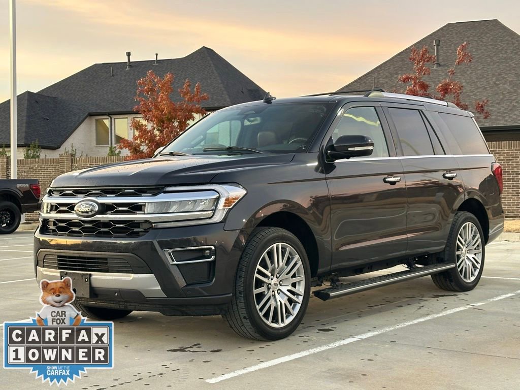 Used 2024 Ford Expedition Limited image 7