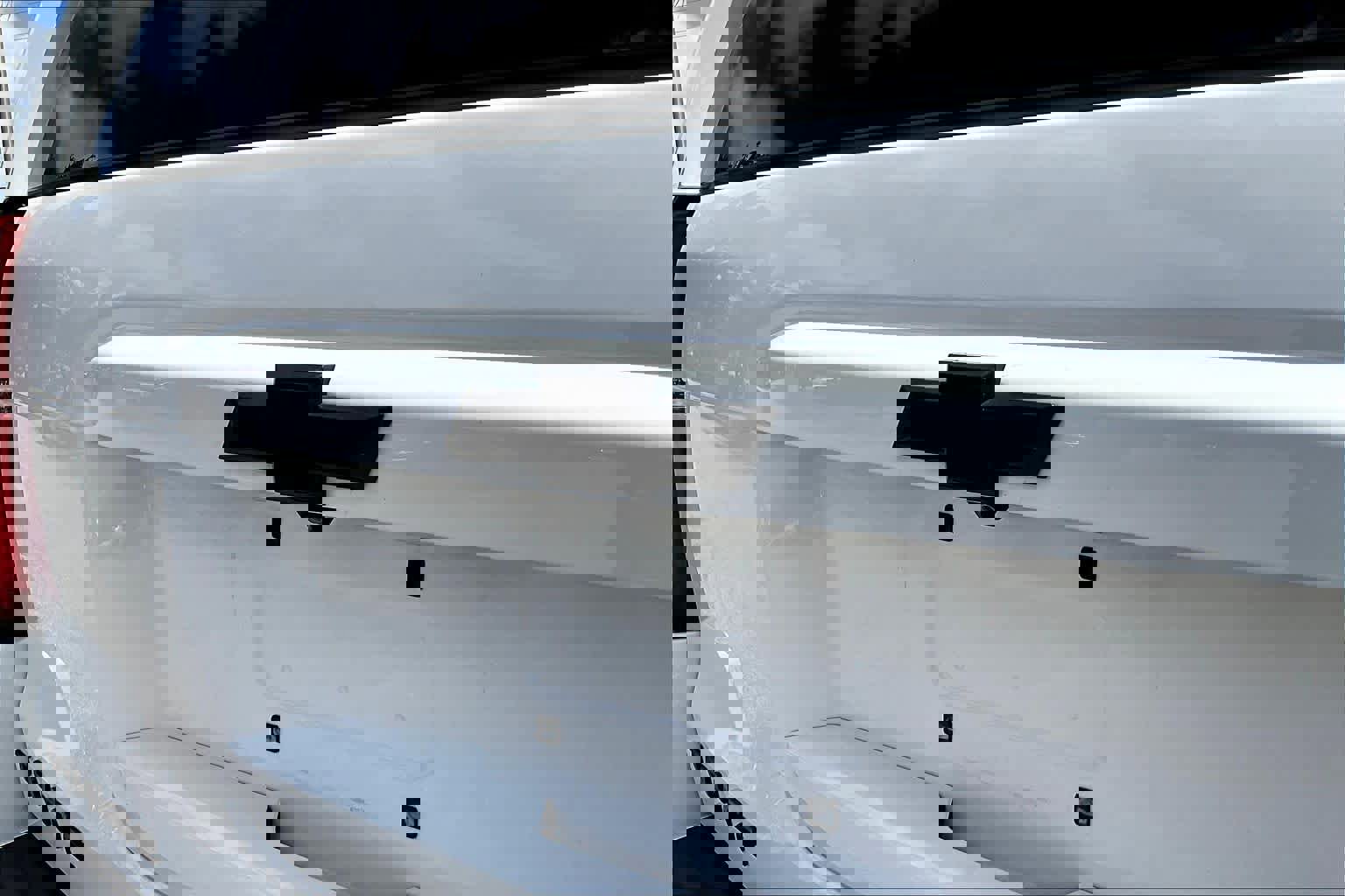 Used 2018 Chevrolet Tahoe LT image 30