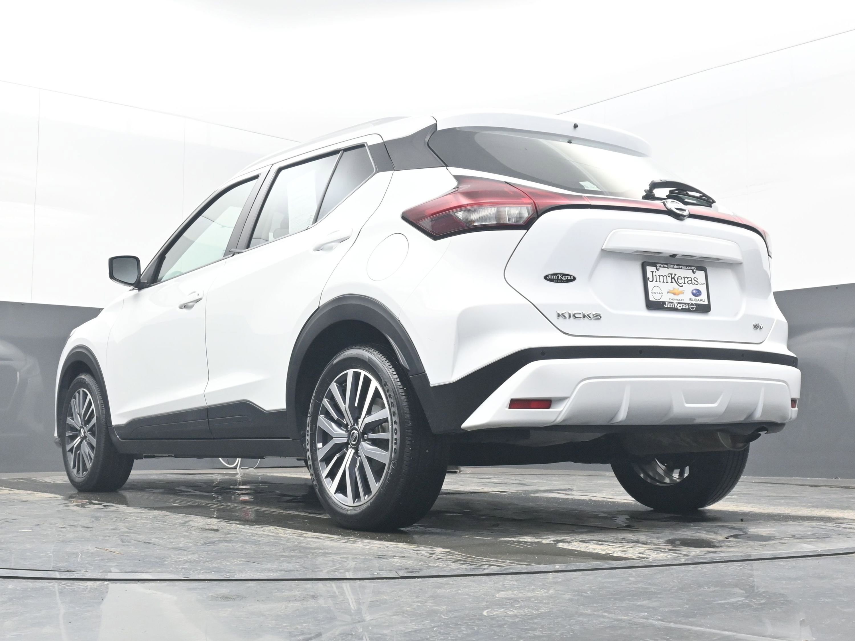 Certified 2021 Nissan Kicks SV image 23