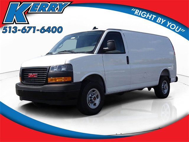 New 2025 GMC Savana 3500 w/ Driver Convenience Package