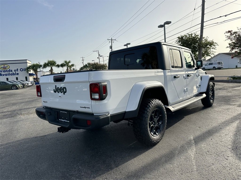 New 2023 Jeep Gladiator Sport image 9