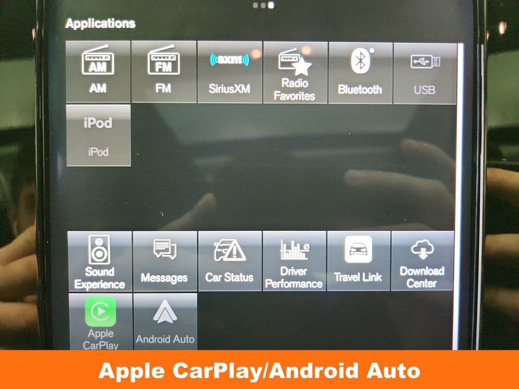 Used 2019 Volvo XC40 T5 R-Design AWD/4WD image 19