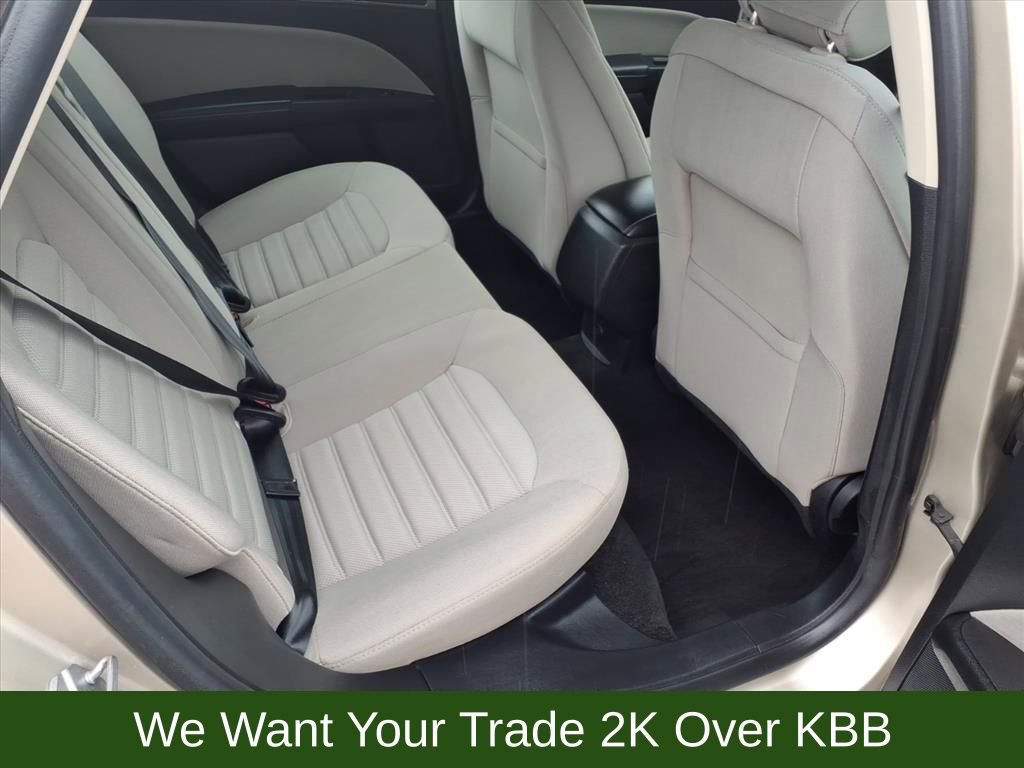 Used 2018 Ford Fusion S image 18