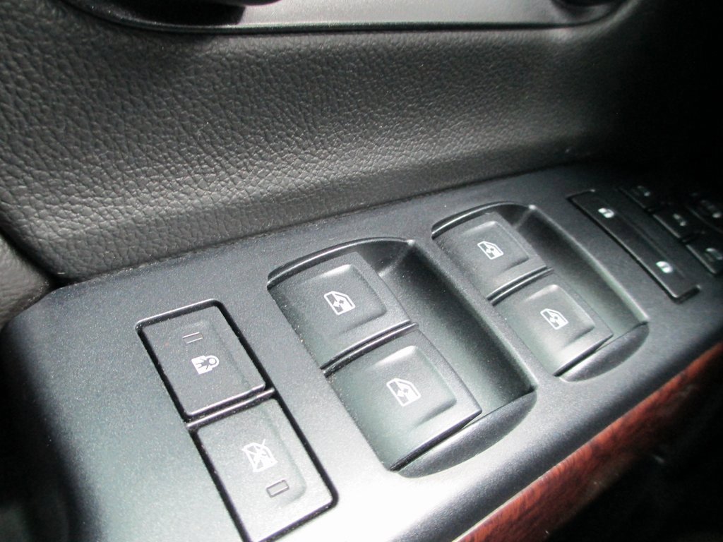 Used 2018 GMC Sierra 1500 SLT w/ SLT Premium Package image 24