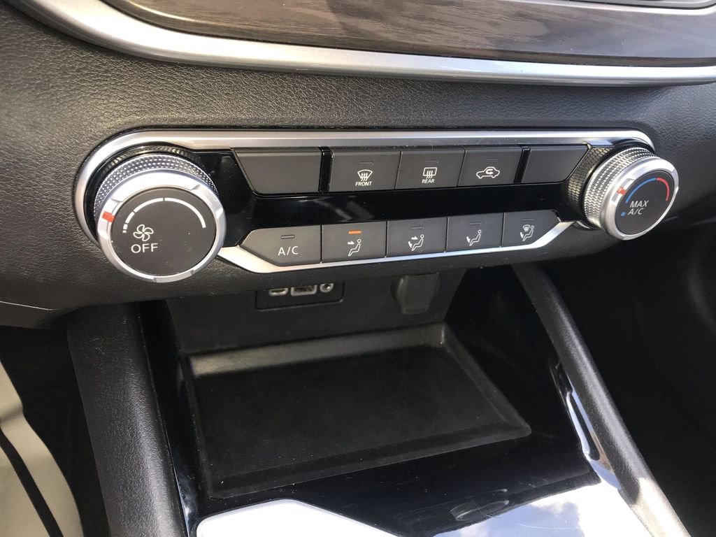 Used 2024 Nissan Altima 2.5 SV image 18