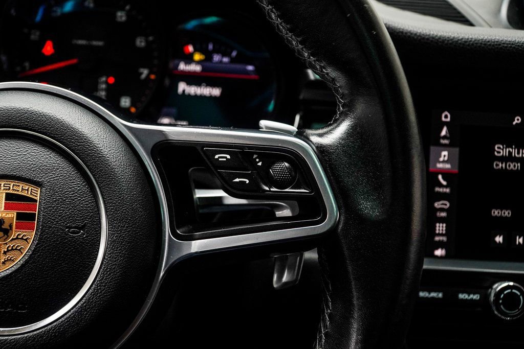 Used 2019 Porsche Macan Base image 28