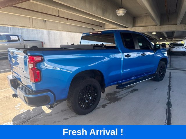 Used 2025 Chevrolet Silverado 1500 Custom w/ LPO, Dark Essentials Package RWD image 14