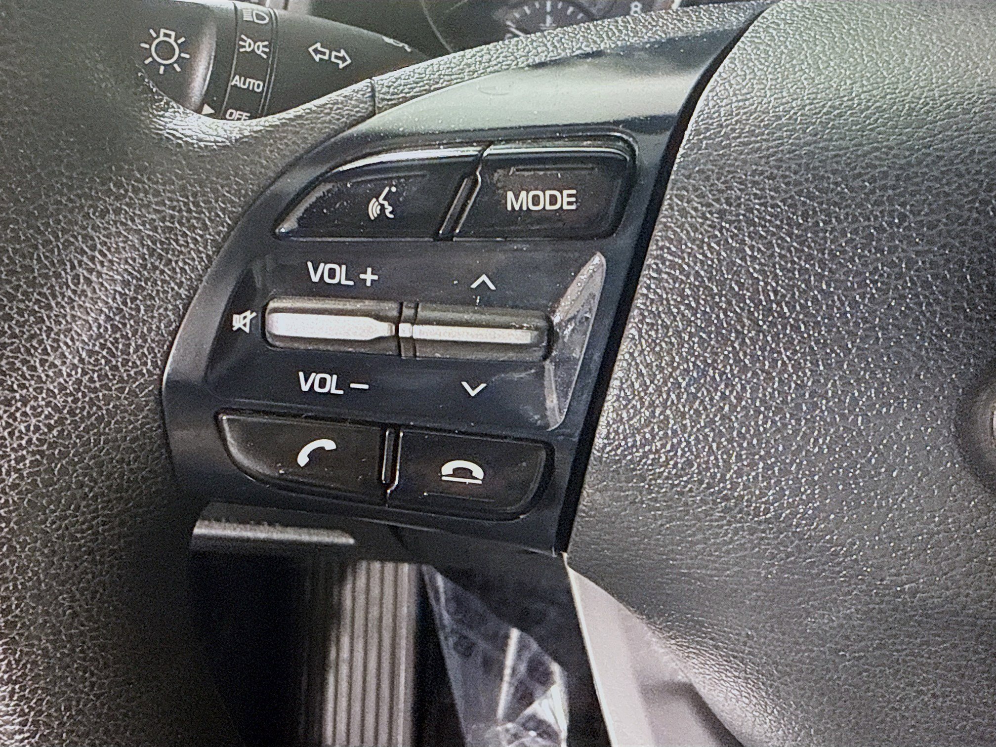 Used 2020 Hyundai Elantra SEL w/ Cargo Package (C1) image 14